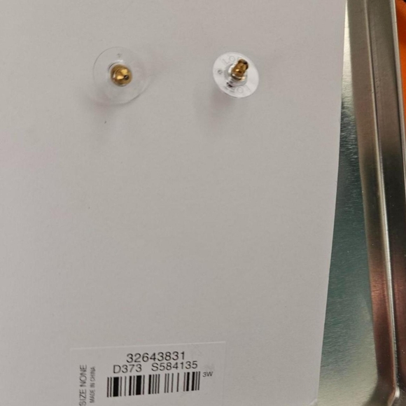 LOFT heart earrings NWT - Picture 2 of 2